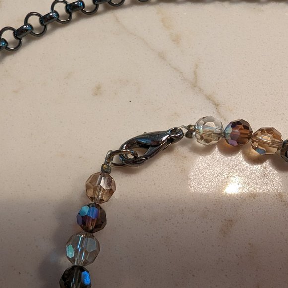 Beautiful Crystal Necklace & Bracelet - Picture 5 of 11